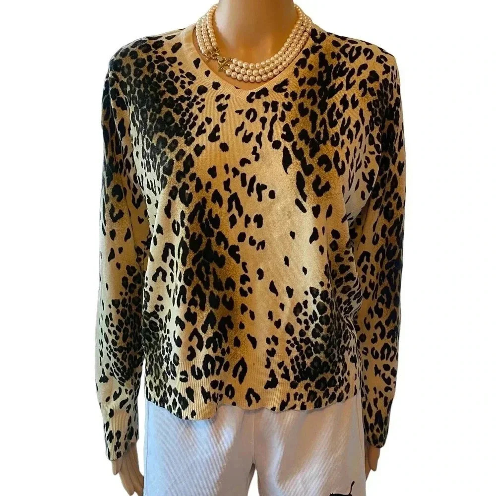 White Stag Chetah Print Soft Casual Cozy Pullover Sweater Women Size L
